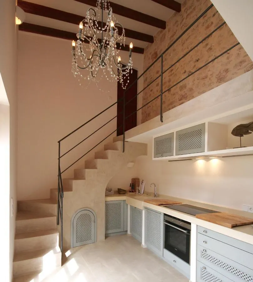 Living Casa Luna Santanyí 0*,